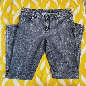 Michael Kors acid wash/ gray denim jeans. size 6